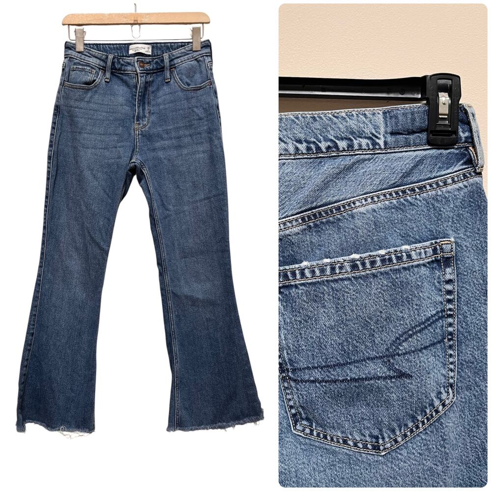 Abercrombie & Fitch Size 26/2R Vintage Flare High Rise Raw Hem 26.5 Inch Inseam